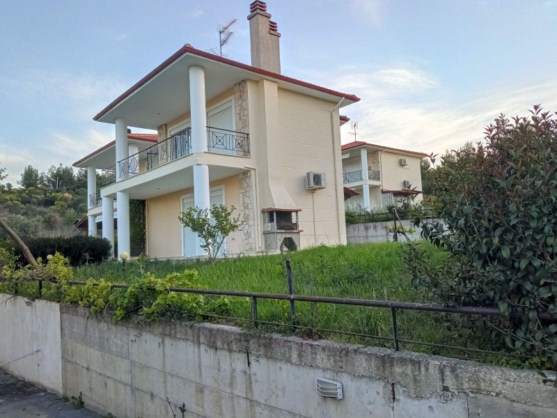 property-img